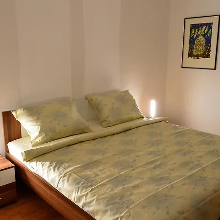 Flora Apartamento